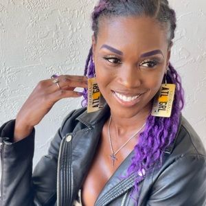 Meet your Posher, Shacoya